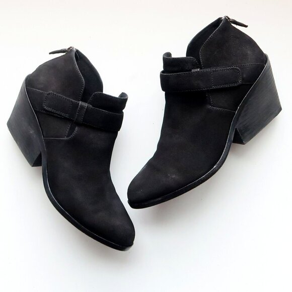Eileen Fisher Black Nubuck Leather Almond Toe Block Heel Ankle Boots Booties 7.5 - Picture 2 of 16